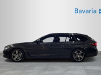 begagnad BMW 530 e xDrive Sportstolar Adaptiv farthållare Drag Elstolar med minne HiFi