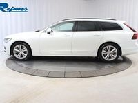 Begagnad Volvo V90 Core 198 HK (145 kW) 2023 Vit Kombi