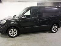 begagnad Fiat Doblò 1.3Multi-Jet Euro6 90Hk 3-Sits ny besiktad