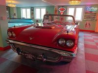 Begagnad Ford Thunderbird 301 HK (221 kW) 1959 Röd Cab