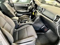 begagnad Kia Sportage 2.0 CRDi AWD Komfort Drag 2017, SUV