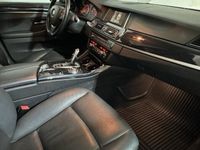 begagnad BMW 520 d xDrive Touring Aut | Panorama | Skinn | Drag |H&K