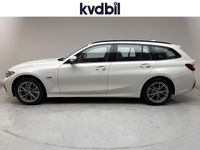 Begagnad BMW 330 Sport Line 292 HK (214 kW) 2022 Vit Kombi