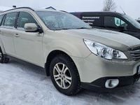Begagnad Subaru Outback 2010 Kombi