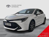 Begagnad Toyota Corolla Hybrid Style 124 HK (91 kW) 2021 Vit Halvkombi