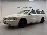 Begagnad Volvo V70 Momentum 170 HK (125 kW) 2008 Vit Kombi