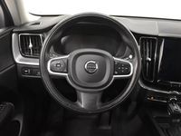 begagnad Volvo XC60 D4 AWD Aut Momentum D-Värm Pano Drag 190hk
