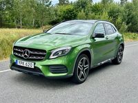 Begagnad Mercedes GLA250 211 HK (155 kW) 2018 Grön pärla SUV