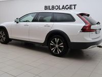 Begagnad Volvo V90 CC SE 197 HK (144 kW) 2021 Vit Kombi