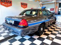 begagnad Ford Crown Victoria P71 / LAPD / Uthyres