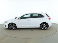 Begagnad Hyundai i30 Trend 141 HK (103 kW) 2020 Vit Sedan
