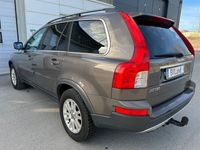 begagnad Volvo XC90 D5 AWD Momentum, 7-SITS, Euro 4 2007, SUV