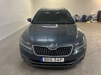 Begagnad Skoda Superb Business Line 190 HK (139 kW) 2019 Grå Kombi