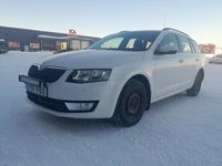 begagnad Skoda Octavia Ambiente Kombi 1.6 TDI 4x4 Euro 6