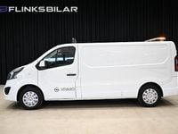 Begagnad Opel Vivaro 125 HK (91 kW) 2019 Vit Minibuss