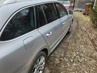 begagnad Skoda Superb Kombi 2.0 TDI 4x4 Euro 5