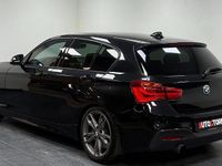 Begagnad BMW M135 326 HK (239 kW) 2015 Svart Halvkombi