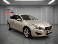 Begagnad Volvo V60 Momentum 116 HK (85 kW) 2012 Grå Kombi