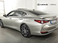 begagnad Lexus ES300H Executive Taklucka 2023, Sedan