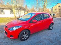 begagnad Mazda 2 5-dörrar 1.3 MZR 75h 600kr årskatt,