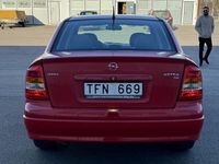 begagnad Opel Astra Sedan 1.8