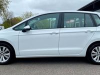 begagnad VW Golf Sportsvan 1.2 TSI Auto Värmare B-kam Xenon Carplay