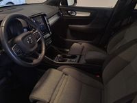 begagnad Volvo XC40 B4 FWD Bensin Momentum Advanced SE