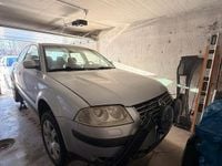 Begagnad VW Passat 150 HK (110 kW) 2001
