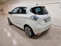 Begagnad Renault Zoe 65 kW (89 HK) 2015 Vit Halvkombi