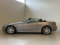 Begagnad Honda S 2000 S 241 HK (177 kW) 2001 Mörkgrå Cab