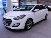 Begagnad Hyundai i30 Premium 136 HK (100 kW) 2016 Vit Kombi