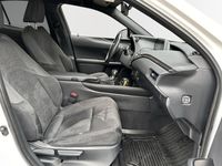begagnad Lexus UX 250h Comfort Teknikpaket Navigation Euro 6