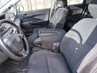 begagnad Honda FR-V 2.0 i-VTEC Euro 4