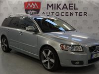 Begagnad Volvo V50 Momentum 150 HK (110 kW) 2011 Silver Kombi