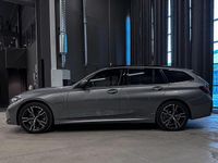 Begagnad BMW 330e M Sport 184 HK (135 kW) 2024 Grå Kombi