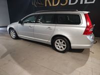 begagnad Volvo V70 II D3 Momentum Edition 163hk | Drag | Värmare