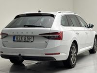 Begagnad Skoda Superb 2022 Vit Kombi