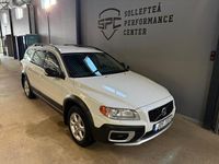 Begagnad Volvo XC70 Summum 215 HK (158 kW) 2012 Vit Kombi
