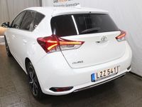 begagnad Toyota Auris 1.2T 116hk/ Backkamera