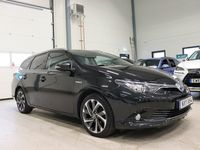 begagnad Toyota Auris Touring Sports Hybrid e-CVT B-Kamera 136hk