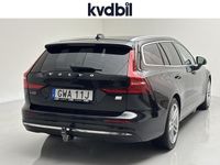 Begagnad Volvo V60 2023 Svart Kombi