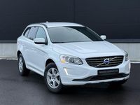 Begagnad Volvo XC60 Momentum 163 HK (119 kW) 2013 Vit SUV