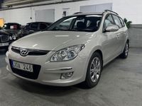 begagnad Hyundai i30 1.6 Kombi CRDi Euro 4 Låg Mil Välvårdad (116hk)