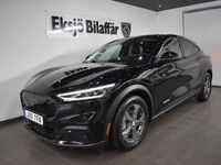 Begagnad Ford Mustang Mach-E 216 kW (294 HK) 2022 Svart SUV