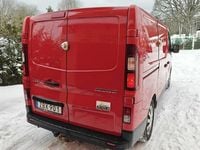 Begagnad Renault Trafic 125 HK (91 kW) 2018 Röd Minibuss