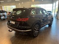 begagnad VW Touareg 3.0 V6 TDI 4Motion Executive 286hk /Luft