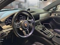 Begagnad Porsche Panamera 4 330 HK (242 kW) 2019 Silver Sedan