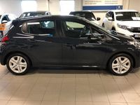 begagnad Peugeot 208 Signature PureTech 82