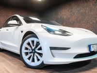 begagnad Tesla Model 3 Long Range AWD | MOMS | Vit klädsel | Värmepump