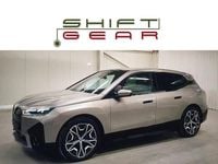 Begagnad BMW iX Exclusive 239 kW (326 HK) 2024 Oxide grey metallic | naturläder amido SUV
